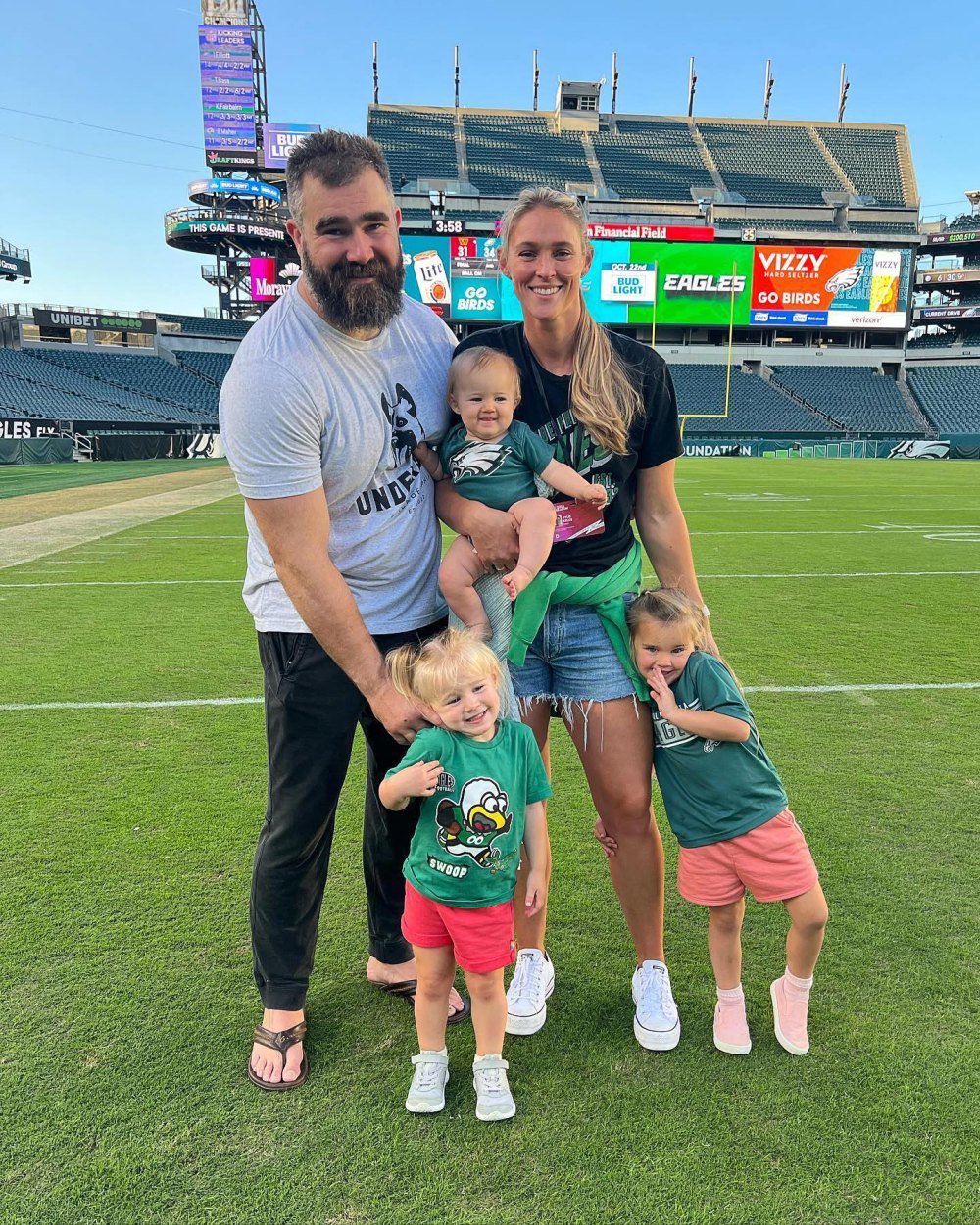 Kylie Kelce Updates Her Favorite Necklace to Include Her Daughters Initials Our Muffins 882