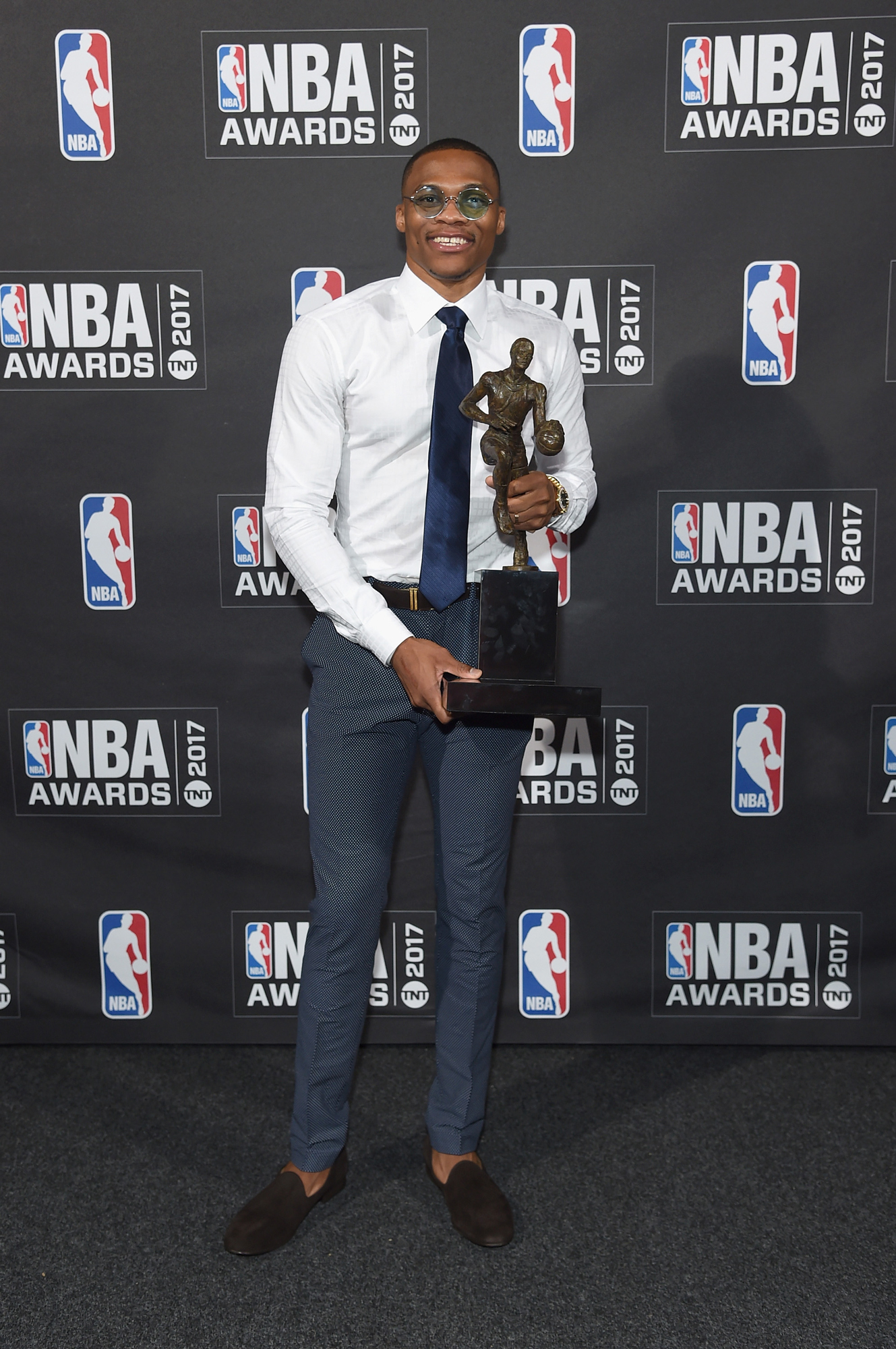 Russell Westbrook's Fashion Connection: Skirts, Wardrobe Malfunctions, and Beyond