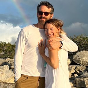 Ryan Reynolds and Blake Lively pose on the beach