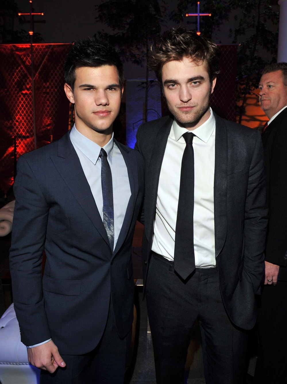 Taylor Lautner Recalls Difficult Fan Rivalry With Robert Pattinson During Twilight Days