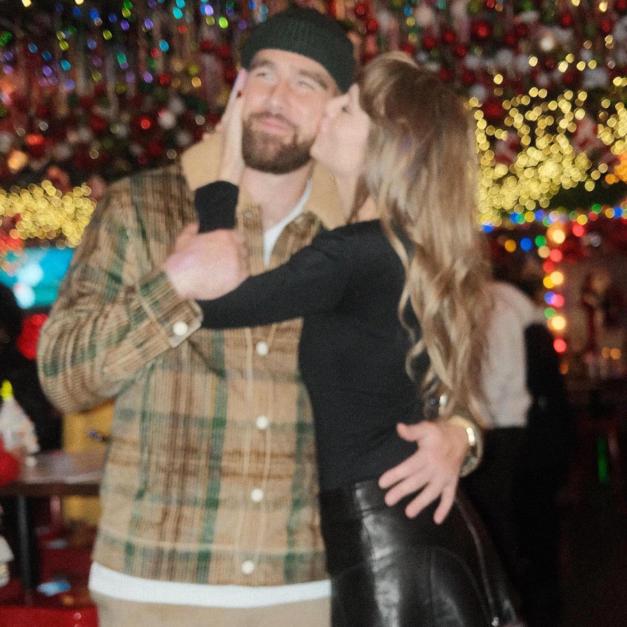 Taylor Swift and Travis Kelce Get Cozy at Christmas Party After Kansas City Chiefs Game 077