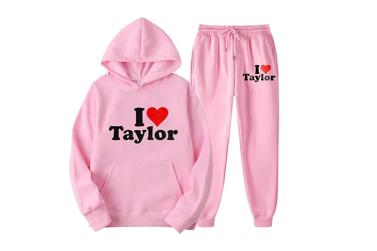 Taylor Swift-Inspired Lounge Set: The Perfect Swiftie Gift