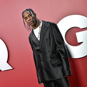 Travis Scott Explains Why He Performed FEN 10 Times in a Row During Show I Go off the Energy