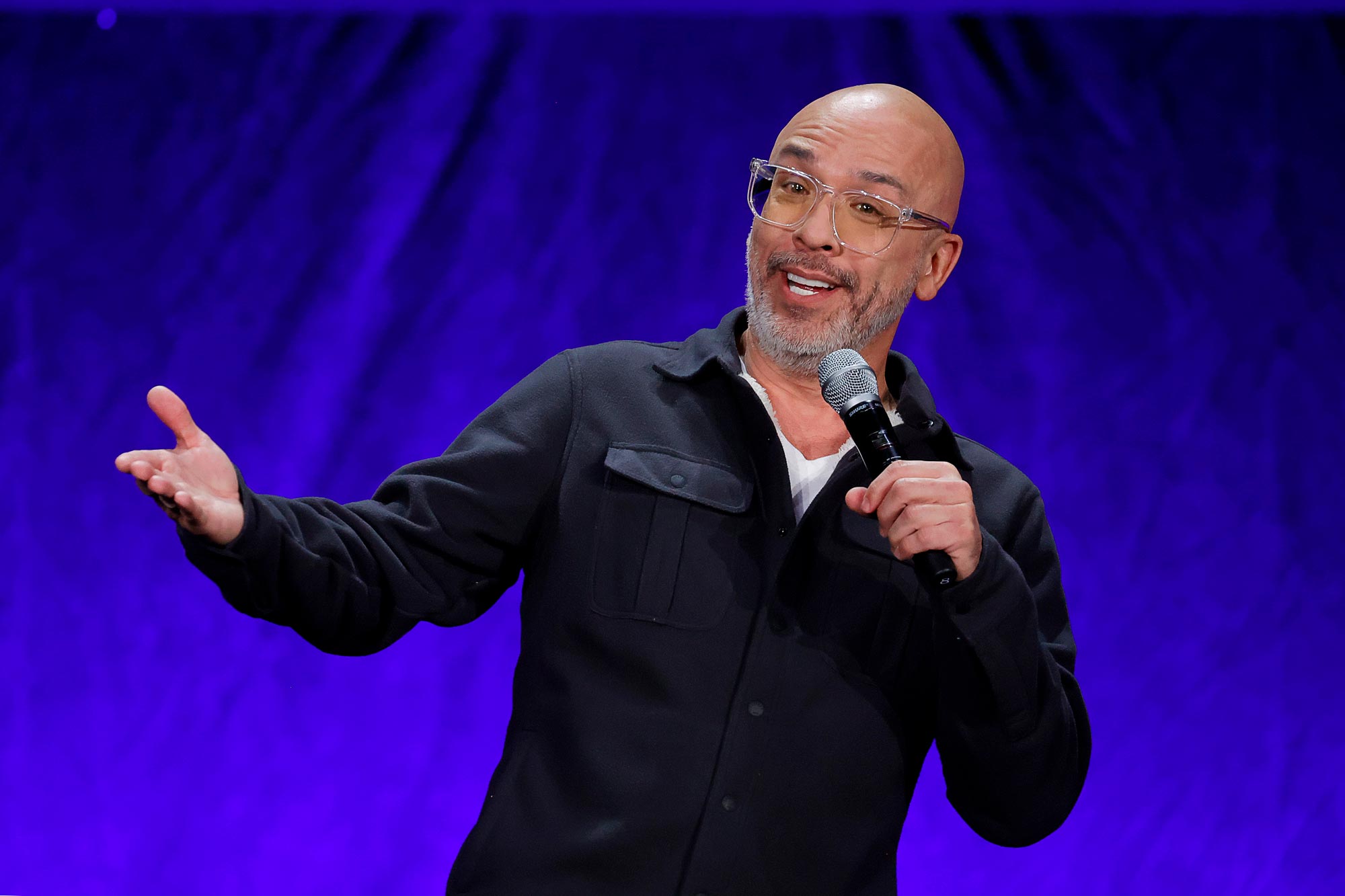 Who Is Jo Koy? 5 Things to Know About the Actor and Comedian Hosting the 2024 Golden Globes 547