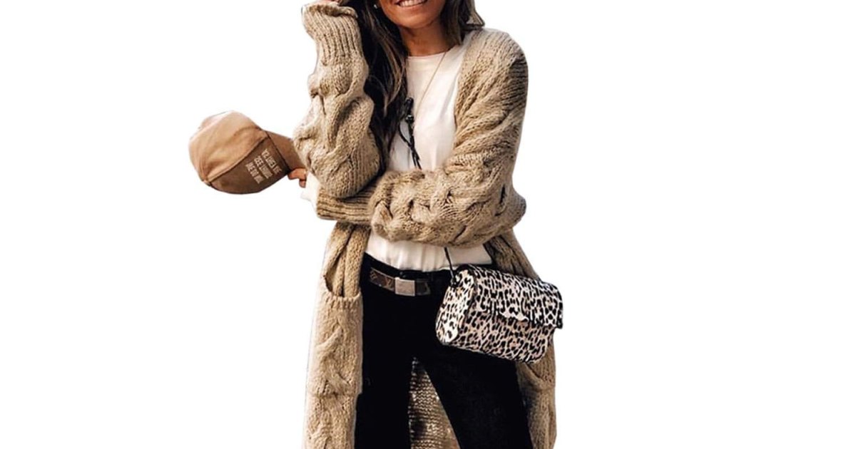 This Cardigan-Coat Is the Comfy and Casual Item of Dreams This Cardigan-Coat Is the Comfy and Casual Item of Dreams