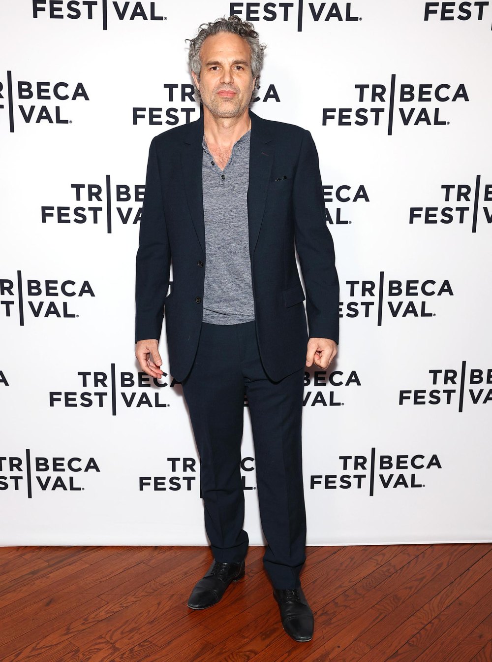 Mark Ruffalo Reveals He Wore a Corset Shoulder Pads and an Ass Pad in Poor Things