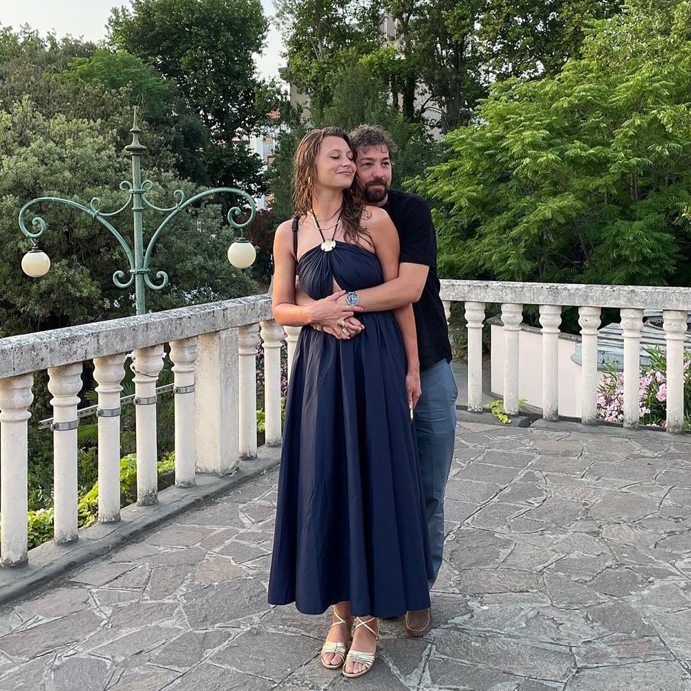 Aly Michalka Is Pregnant, Expecting 1st Baby With Husband Stephen Ringer
