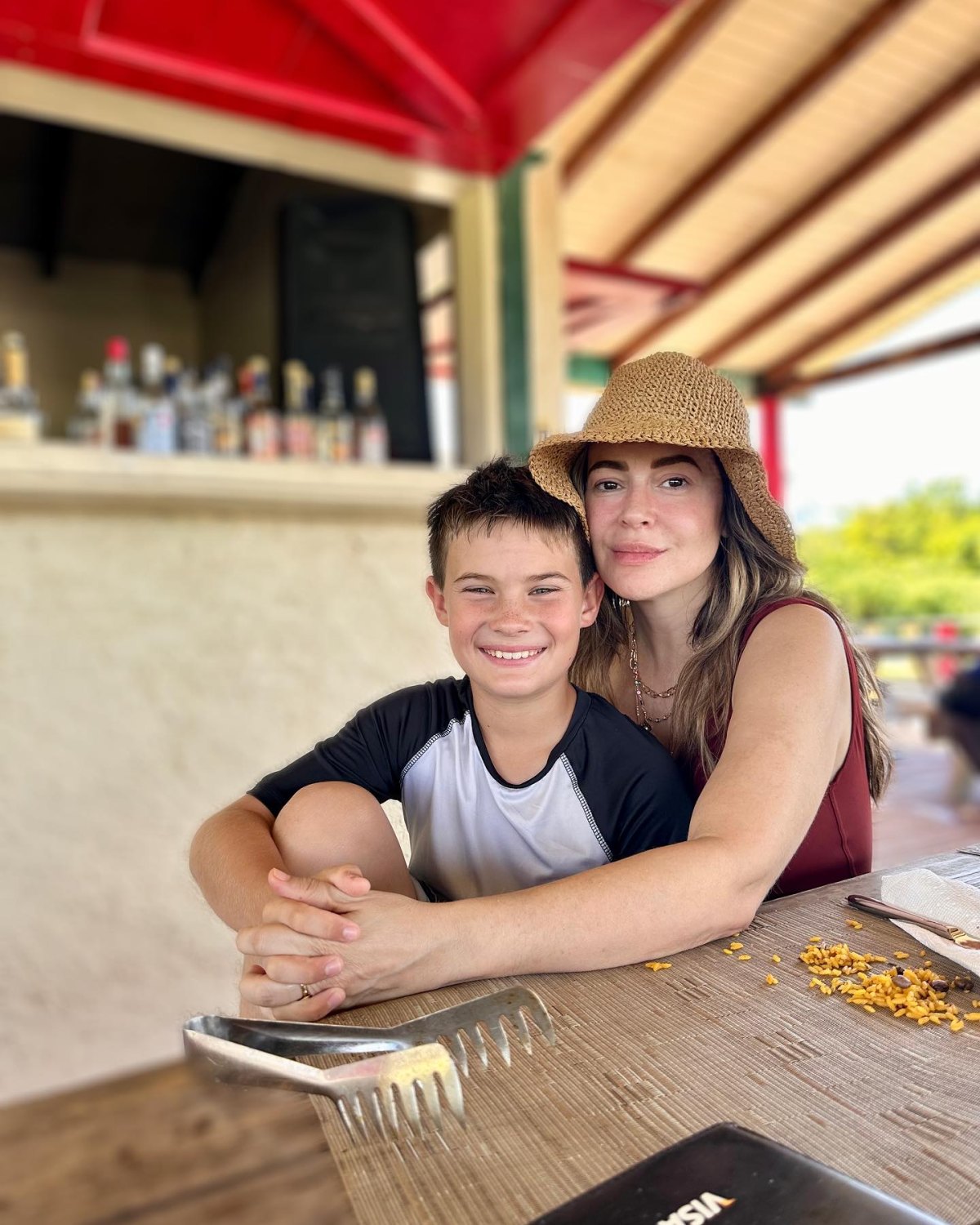 Alyssa Milano Defends Sharing Fundraiser for Son's Baseball Team | Us ...
