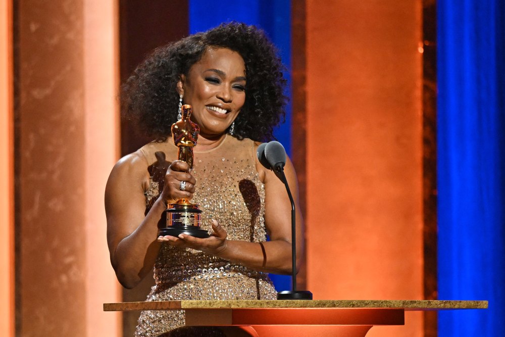 Angela Bassett Pays Tribute to Black Actresses in Honorary Oscar Speech