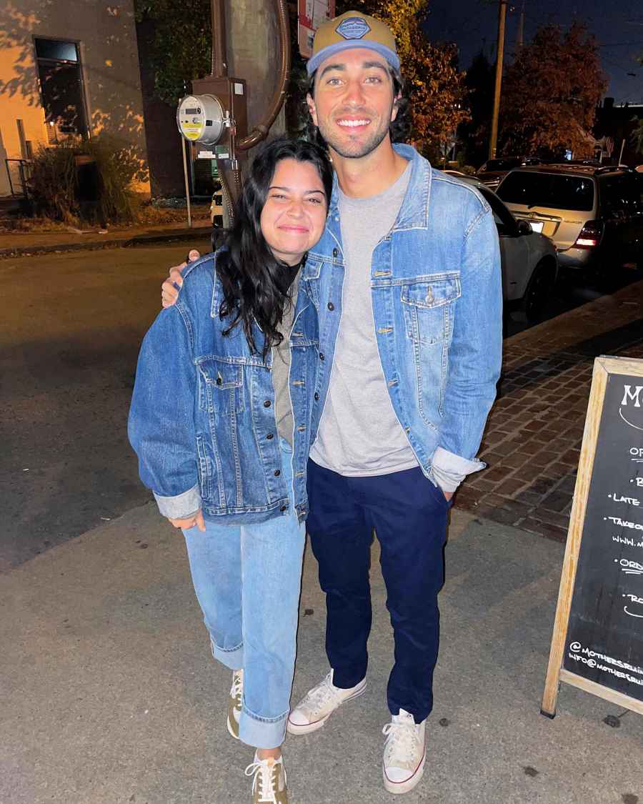 Bachelor Joey Graziadei’s Family Guide: Meet His Parents and 2 Sisters