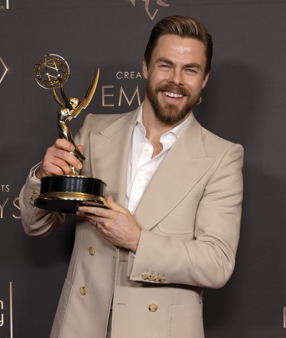 Derek Hough Dedicates Emmy Win to Wife Hayley 1 Month After Health Scare