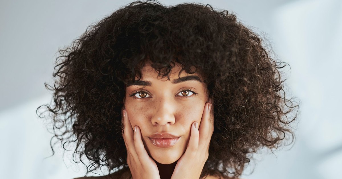 Snag This $5 Beauty Secret for a Dewy Glow During Dry January Snag This $5 Beauty Secret for a Dewy Glow During Dry January