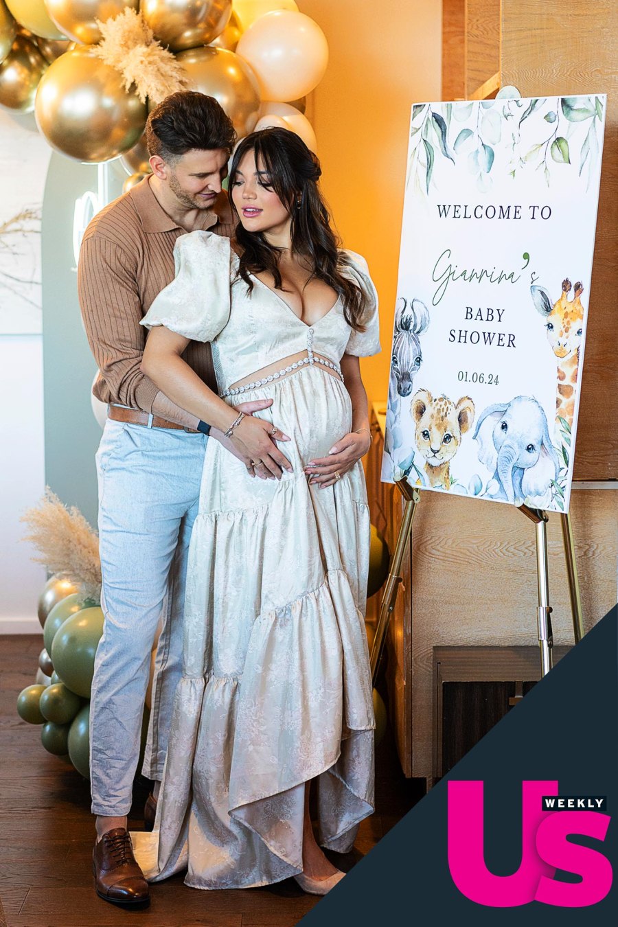 Inside Pregnant Love Is Blind Alum Giannina Gibelli and Boyfriend Blake Horstmann s Baby Shower MS 893