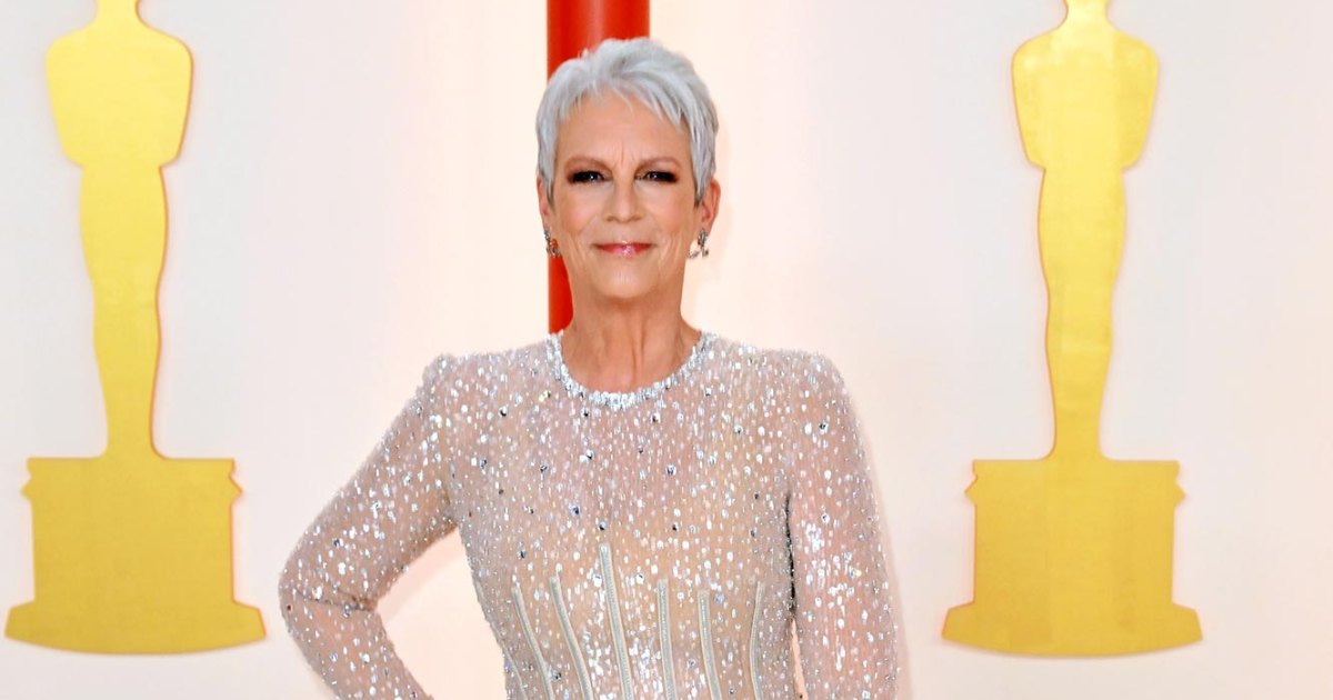 Jamie Lee Curtis Says the Oscars Hasnt Called Her to Present Yet