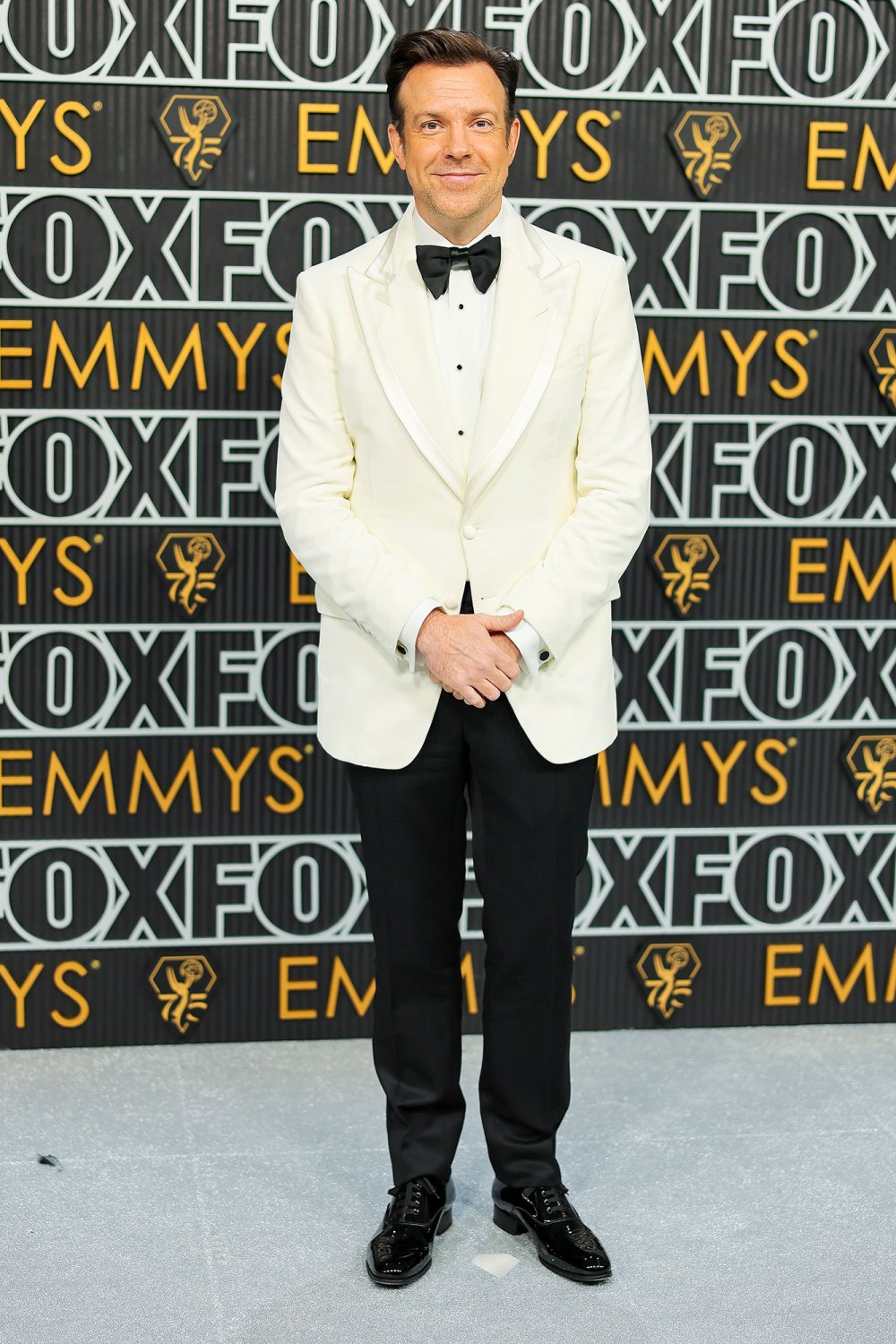 Jason Sudeikis is Classy in a White Tuxedo at 2023 Emmys