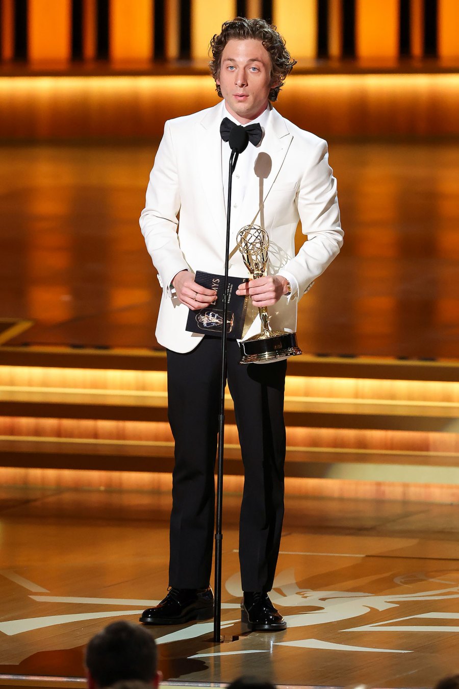 Jeremy Allen White Best Dressed Men at the 2023 Emmys