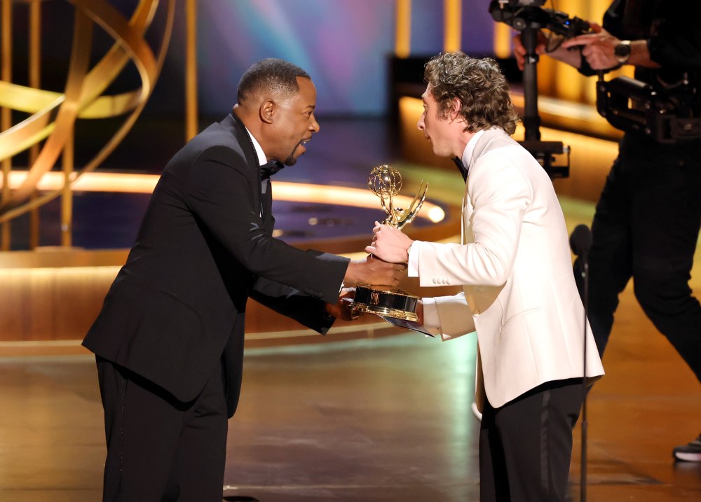 Jeremy Allen White wins Outstanding Lead Actor in a Comedy at Emmy Awards