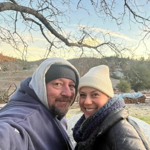 Jodie Sweetin s Husband Gushes Over Her Adventurous Spirit in BDay Tribute