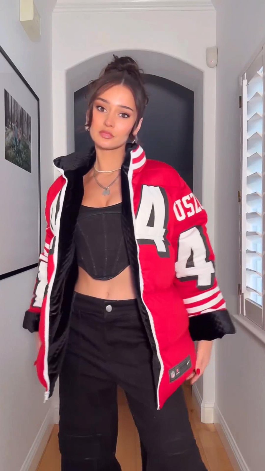 Kristin Juszczyk Has Reinvented Game Day Style to Cheer on Husband Kyle Juszczyk and the 49ers 899