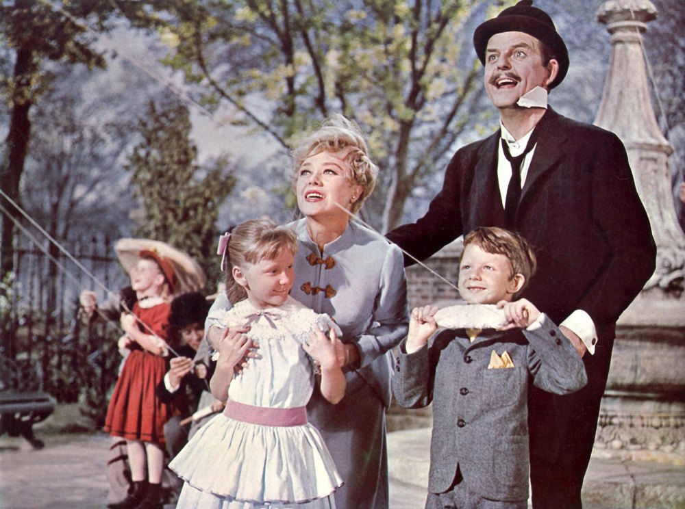 'Mary Poppins' Actress Glynis Johns Dies at 100: 'Her Light Shined Very Brightly'