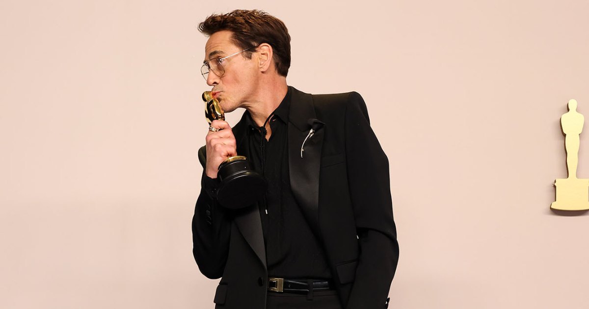 Where Celebs Store Their Awards Where Celebs Store Their Awards
