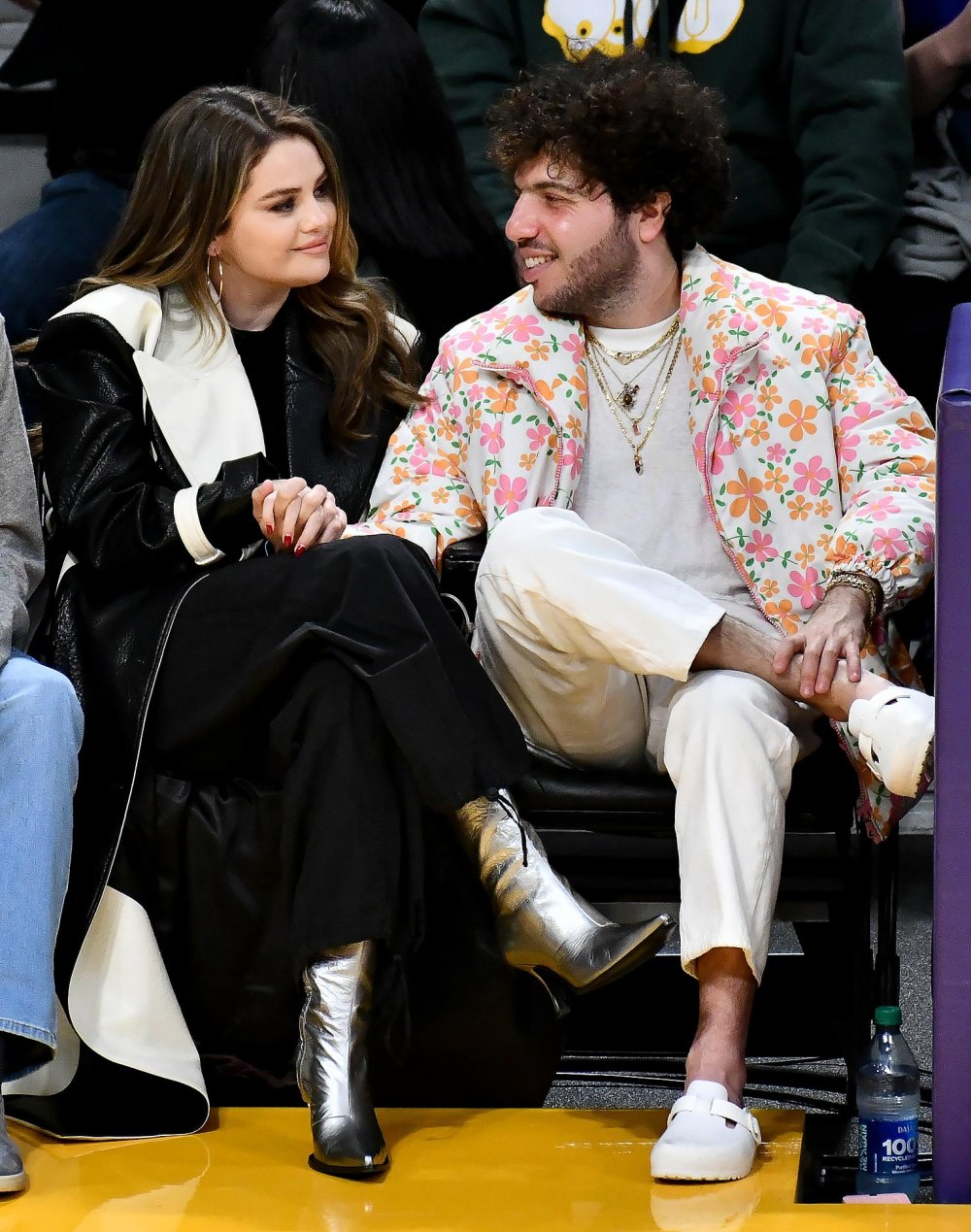 Selena Gomez and Benny Blanco Debut as a Couple Featured Courtside PDA at Lakers Game 12