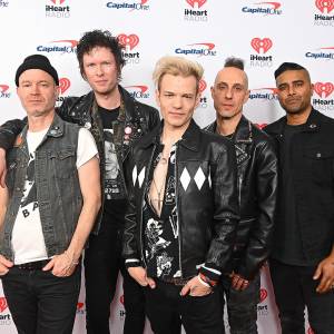 Sum 41 Announce Final Tour Ahead of Planned Break Up See Dates of The Setting Sum 755