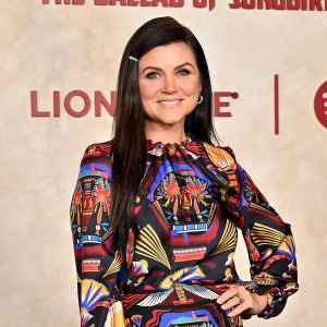 Tiffani Thiessen Marks 50th Birthday in Bed Sheet