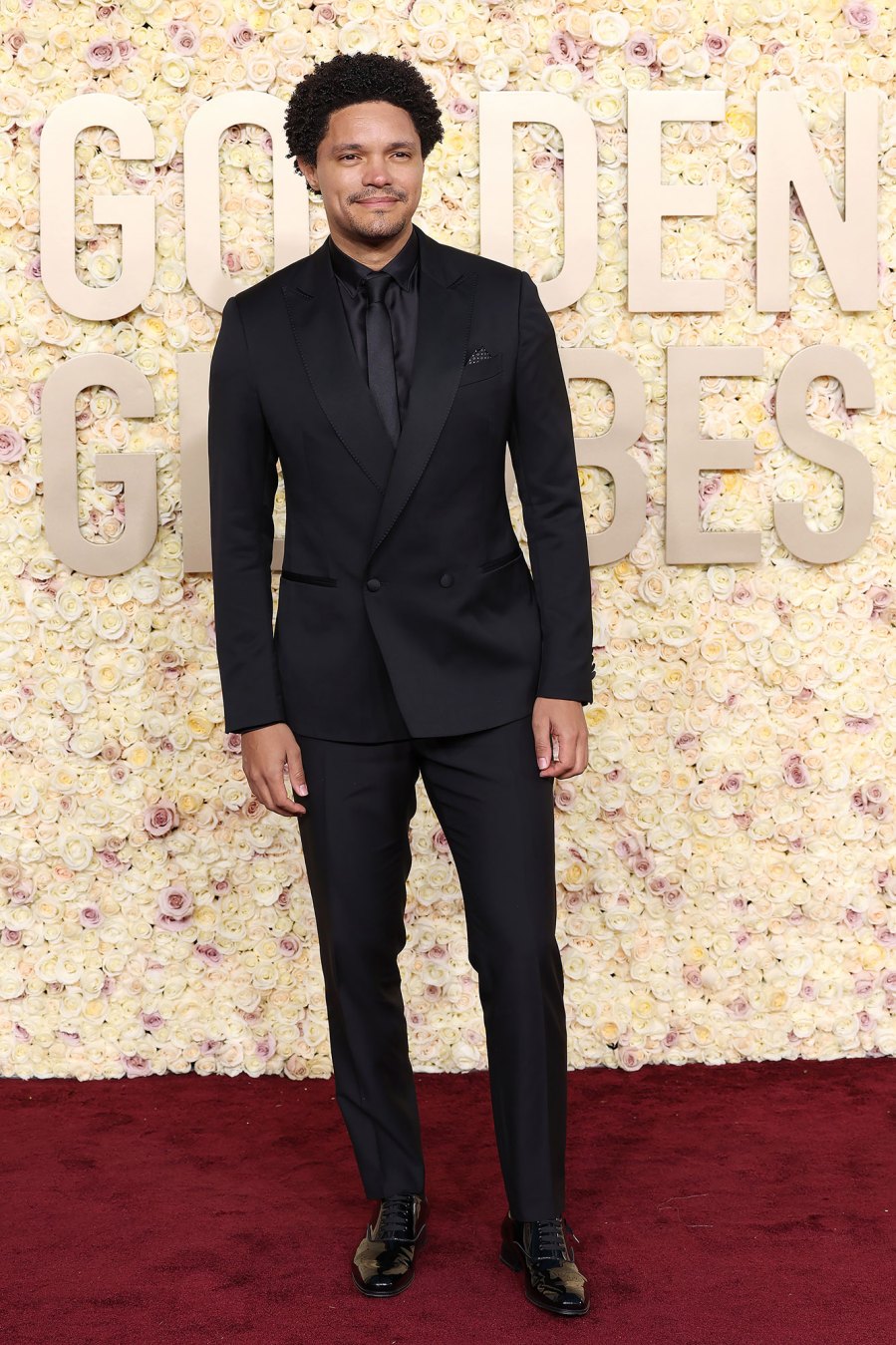 Trevor Noah Red Carpet Arrival Golden Globes 2024