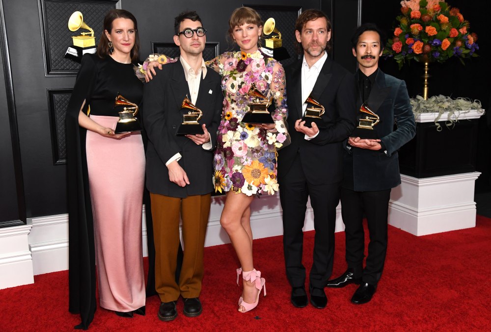 63rd Annual GRAMMY Awards – Media Room, Laura Sisk and Taylor Swift