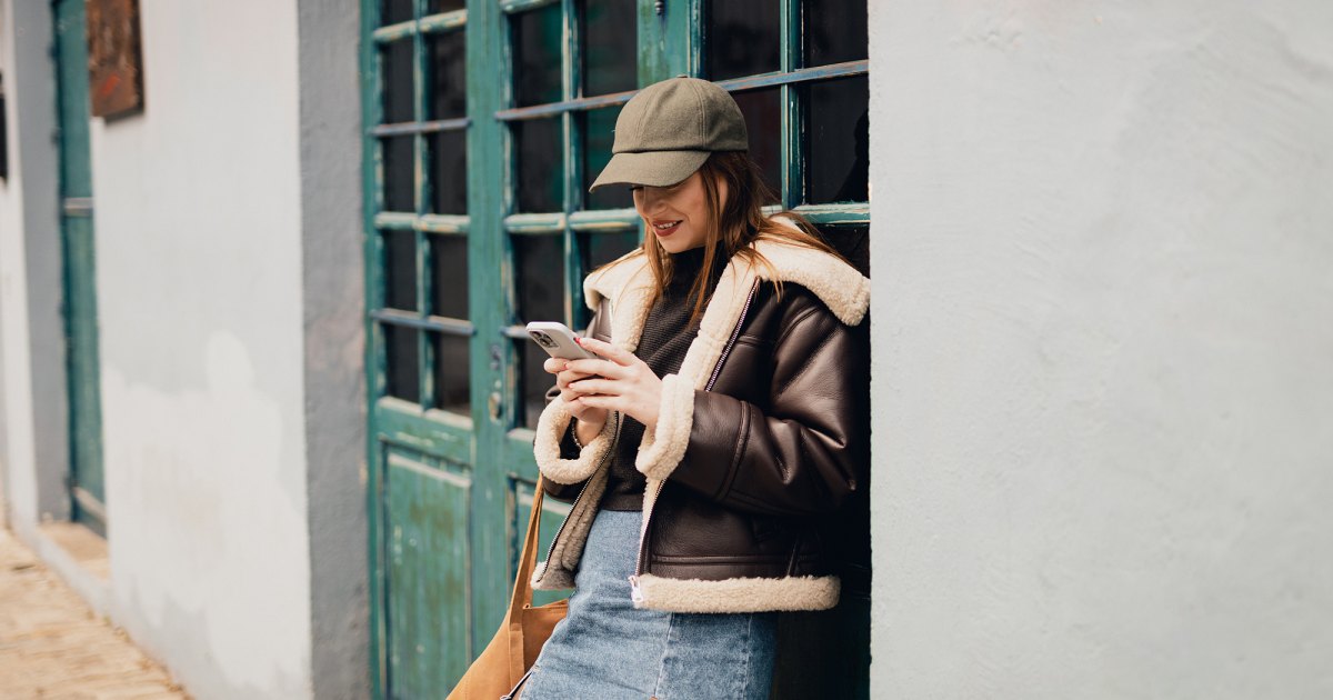17 Cozy Sherpa Fashion Items to Upgrade Your Winter Wardrobe 17 Cozy Sherpa Fashion Items to Upgrade Your Winter Wardrobe