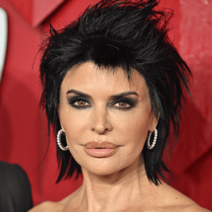 Shine Like Gold With One of Lisa Rinna’s Go-To Face Masks – Just $60!