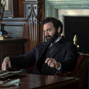 Morgan Spector Reveals Which 'The Gilded Age' Scene He Found to Be 'Quite Moving' and ‘Beautiful'