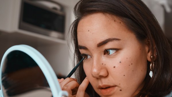 highly rated waterproof eye pencil