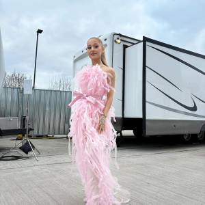 Ariana Grande Is a Bubble Gum Pink Fairy in Strapless Ribbon Dress