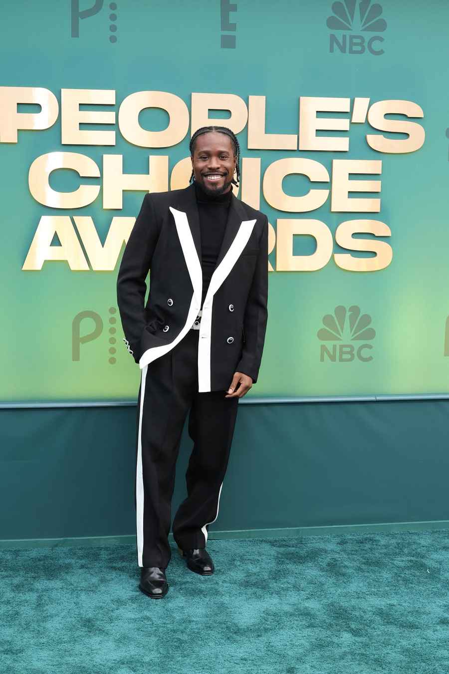 Best Dressed Men at the Peoples Choice Awards Lenny Kravitz Tom Hiddleston Simu Liu and More