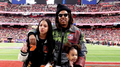 Beyoncé and JayZ's daughters look all grown up at the Super Bowl