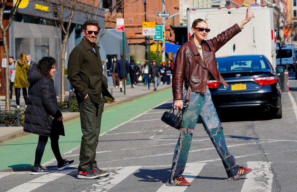 Bradley Cooper e Gigi Hadid sono tutti sorrisi mentre sono in giro per New York City