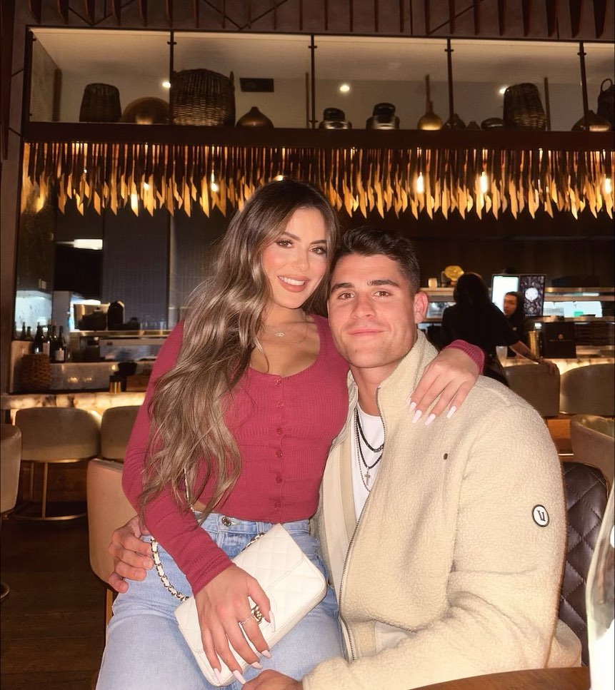 Relationship timeline Brielle Biermann and baseball player Billy Seidl