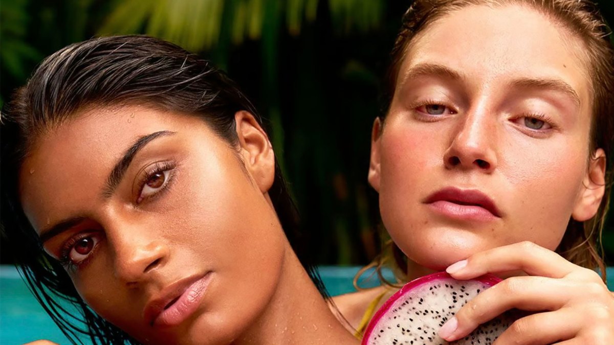 Coco & Eve