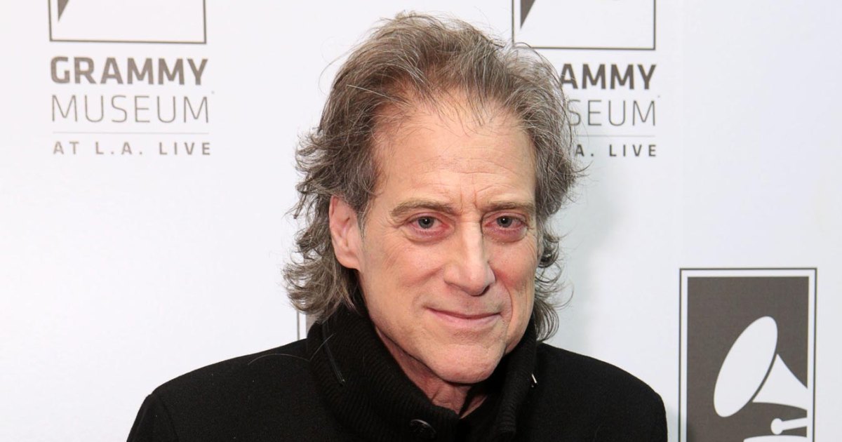 Comedian Richard Lewis passes away at 76 from heart attack