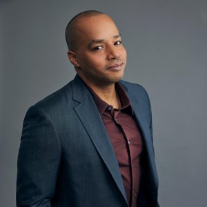 Donald Faison Says His Kids Told Him He s Their Favorite Actor After Watching Extended Family 798