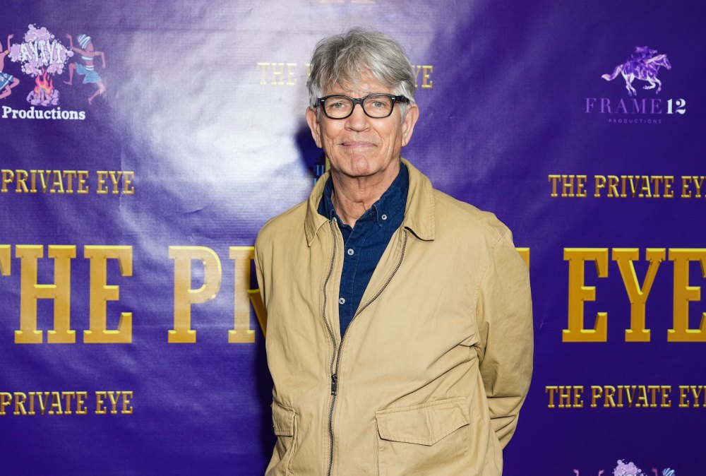Eric Roberts Is Convinced His Fish Can Recognize His Singing Voice