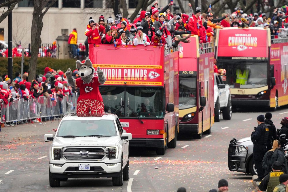 Everything to Know About the Chiefs Super Bowl Parade 118