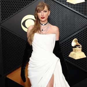 Feature Taylor Swift Arrives at the 2024 Grammy Awards Without Travis Kelce Ahead of the Super Bowl