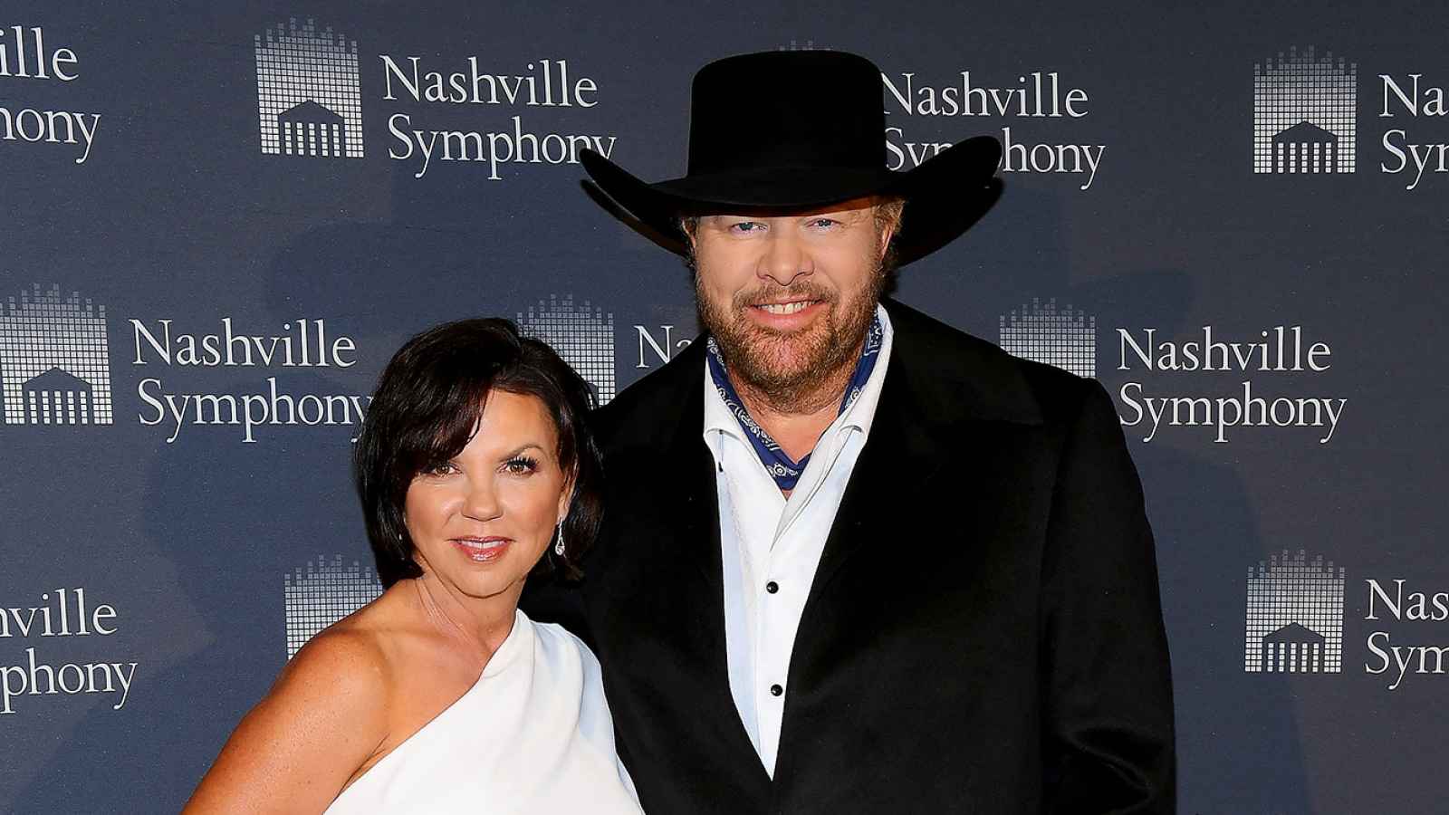 Toby Keith and Wife Tricia Lucus' Relationship Timeline | Us Weekly