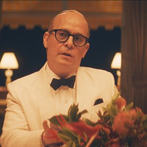‘Feud: Capote v. The Swans’ Cast v. Real Life Photos
