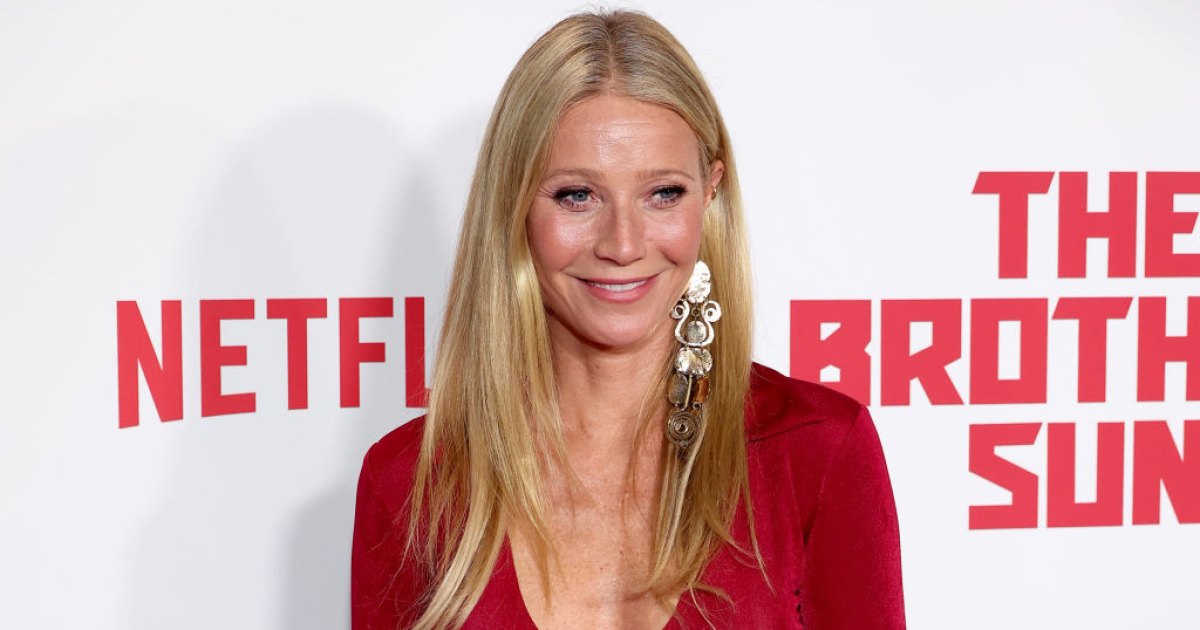 Exfoliate Your Skin the Gwyneth Paltrow Way With Dry Brushing Exfoliate Your Skin the Gwyneth Paltrow Way With Dry Brushing