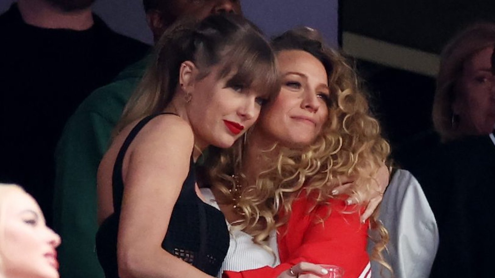 Promo Inside Taylor Swift s Friendships With Blake Lively and Ryan Reynolds