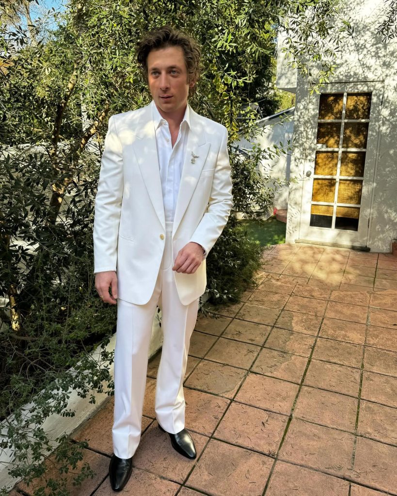 Jeremy Allen White Flaunts All-White Suit in BTS Photos Pre-SAG Awards